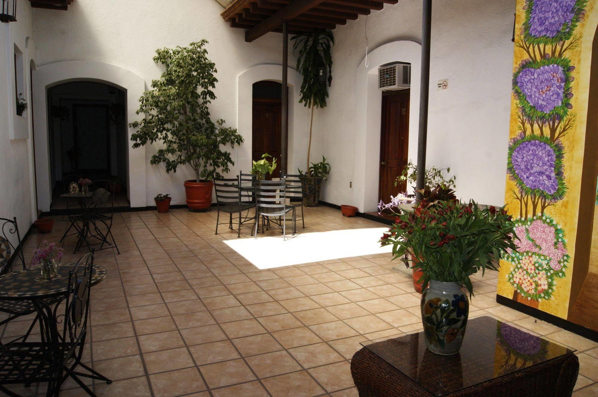 Capital O El Nito Posada Oaxaca Εξωτερικό φωτογραφία
